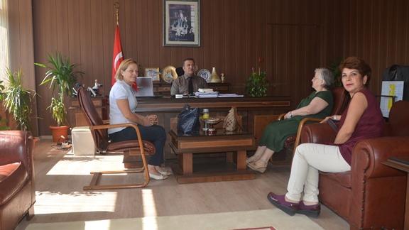 Türk Kadınlar Birliği Şube Başkanı ve Üyeleri  İl Müdürümüzü ziyaret ettiler