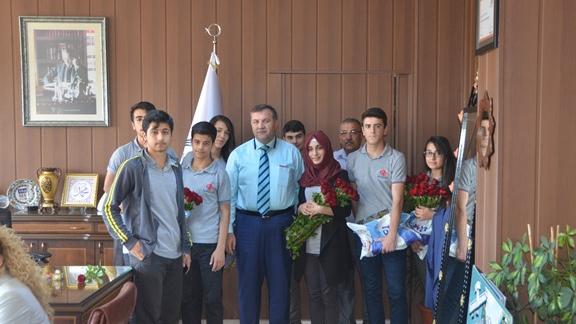 Anadolu Lisesi Öğrencilerinden Müdürlüğümüze Kutlu Doğum Haftası Ziyareti