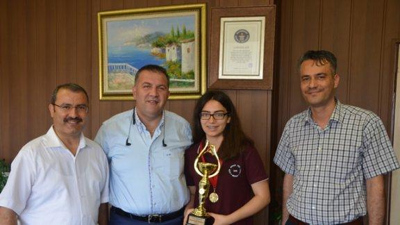 Avrupa Satranç Şampiyonu Müdürlüğümüzü Ziyaret Etti