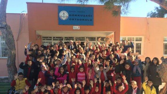 Gezen Bilim Yollarda Projesinin Sıradaki Durağı Mersin Akdeniz Gökkuşağı Ortaokulu Oldu