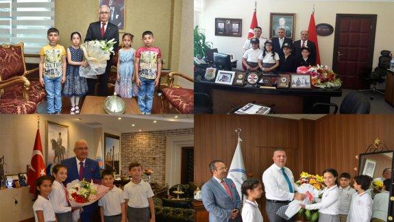 Öğrencilerden 23 Nisan Ulusal Egemenlik ve Çocuk Bayramı Ziyareti.