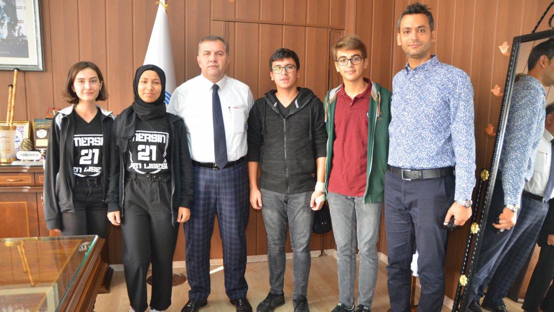 Eyüp Aygar Fen Lisesi Öğretmen ve Öğrencilerinden Nebi Haftası Etkinlikleri Kapsamında Müdürlüğümüze Ziyaret
