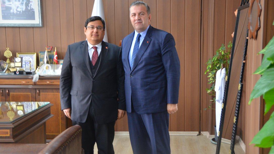 Tarsus Cumhuriyet Başsavcısı Mehmet Sabri Kılıç İl Millî Eğitim Müdürü Adem Koca´yı Ziyaret Etti